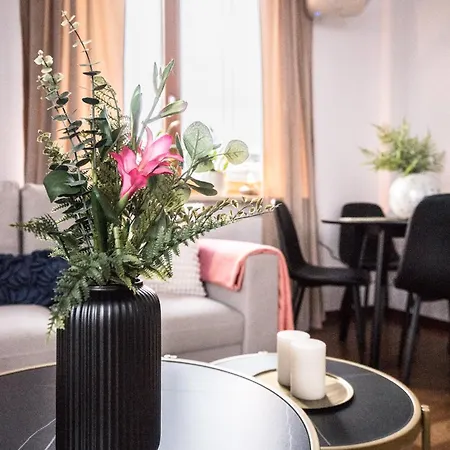 Old Town Heart Xx - Bruna & Pola Mokotowskie Apartment Warschau